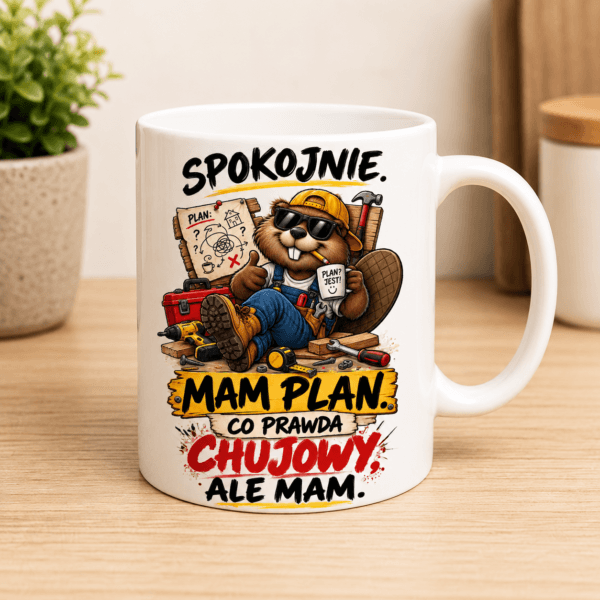 ChatGPT Image 26 sie 2026, 15_23_18 kubek z bpbrem z napisem spokojnie mam plan, co prawda chujowy ale mam